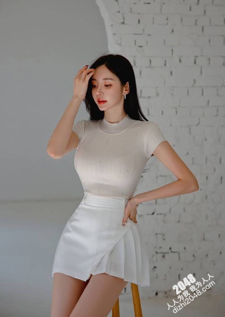 清純美女美腿