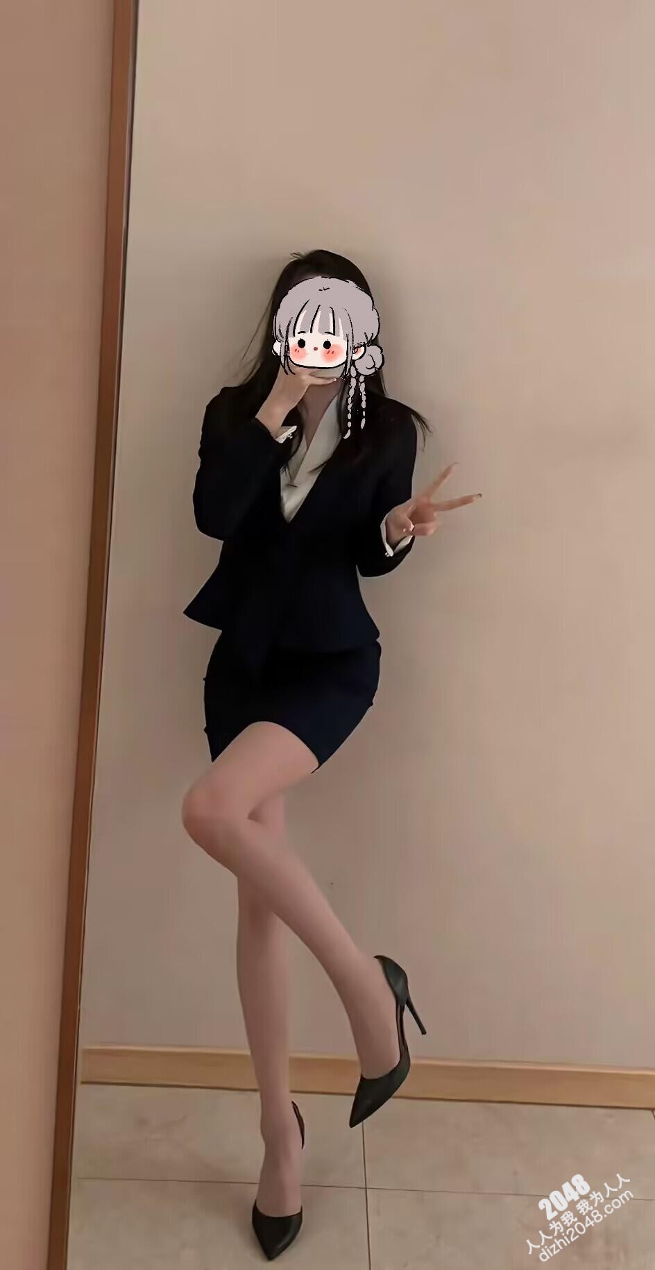 [原创]天气晴的反差模特娇妻喜欢sm[19P+13GIF]