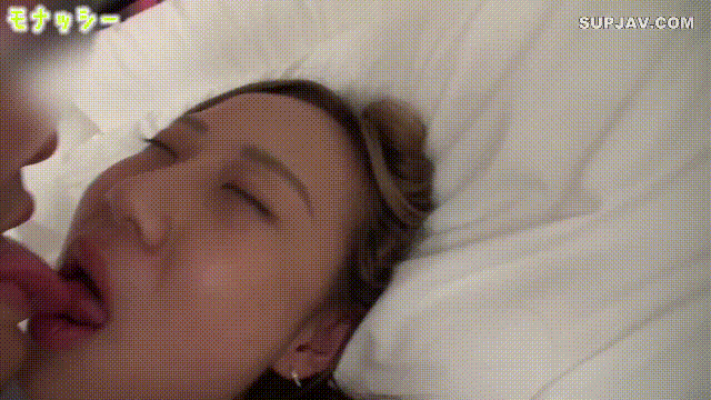 FC2-PPV-3274894 睡衣de Oma黑皮肤很健康美丽的笑容和好皮肤,骄傲的女人