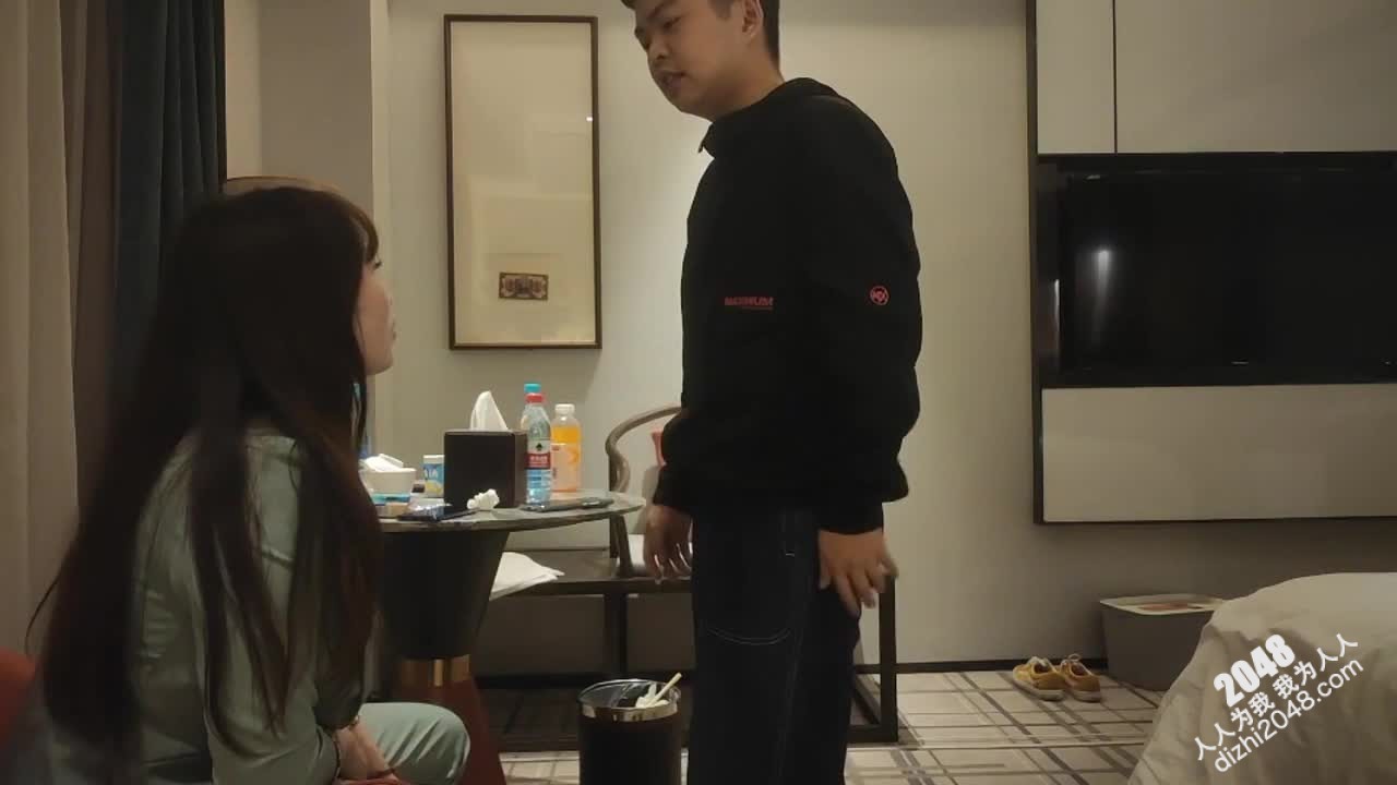 [MP4/ 909M] 熟女大姐 以后要提前跟我说好安排时间 舒服我来了用力你好棒 身材丰满先卿卿我我热舞一曲