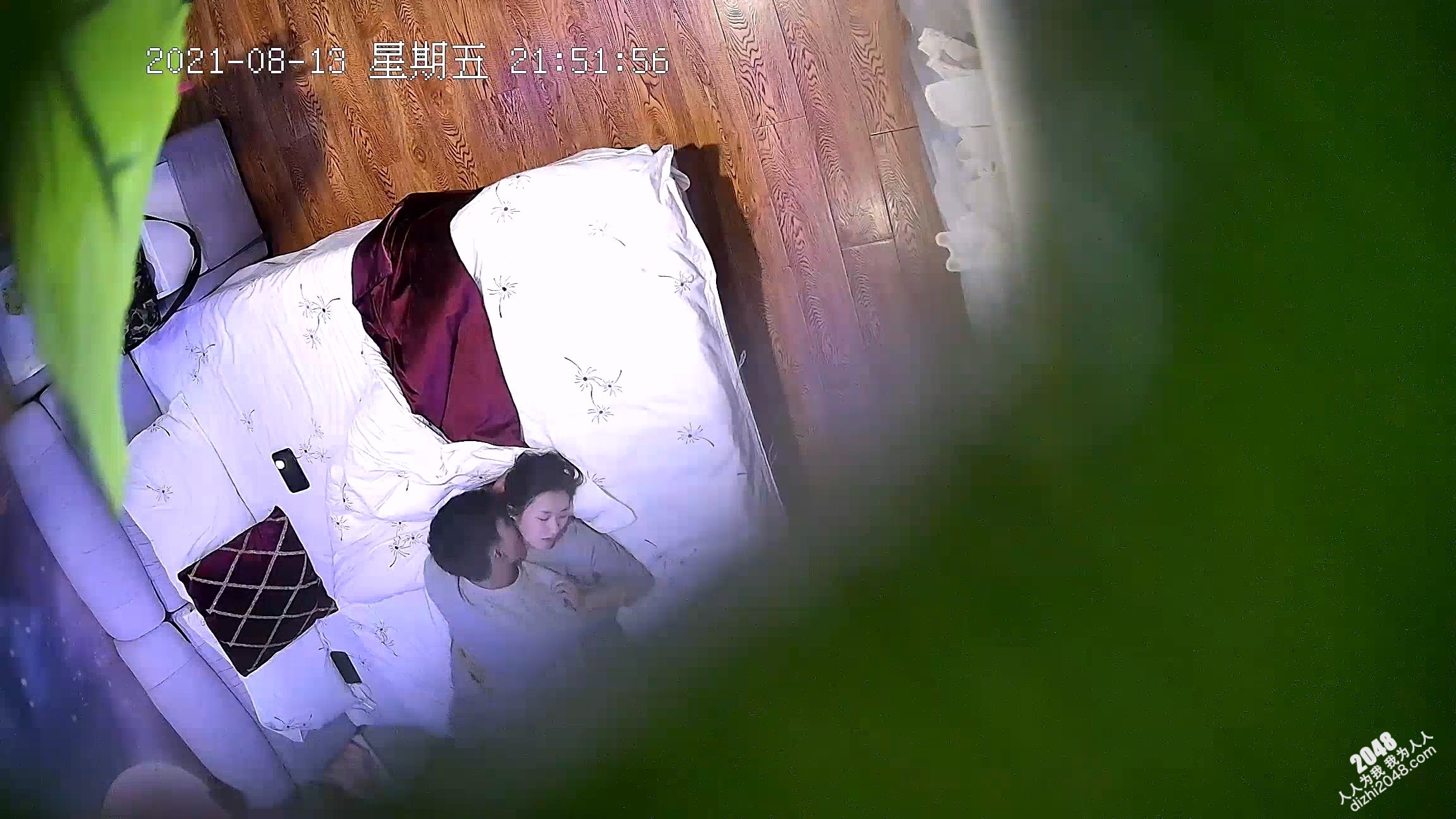 经典酒店偷拍 面容姣好小姐姐被帅气男友猛求爱爱