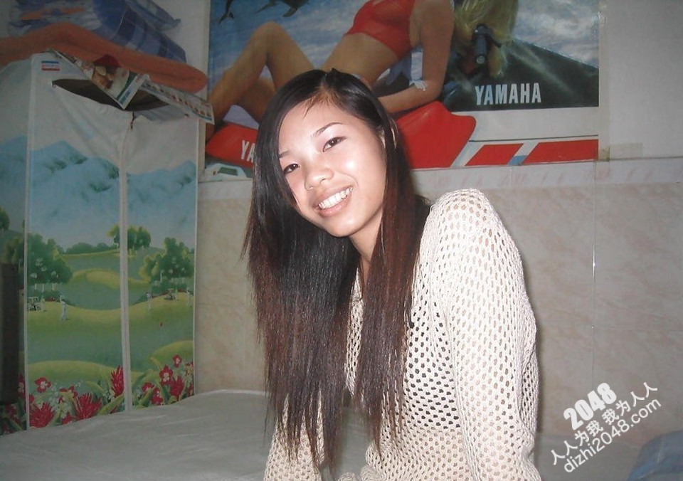 美女和男友在家中搞起  (13P)